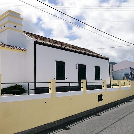 Villa Aurora House à Mosteiros  Extérieur photo