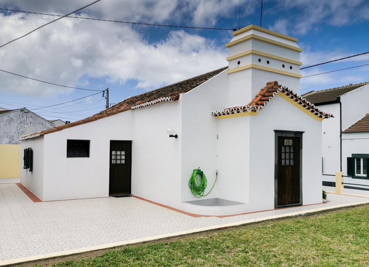 Villa Aurora House à Mosteiros  Extérieur photo