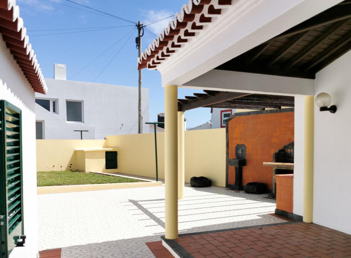 Villa Aurora House à Mosteiros  Extérieur photo
